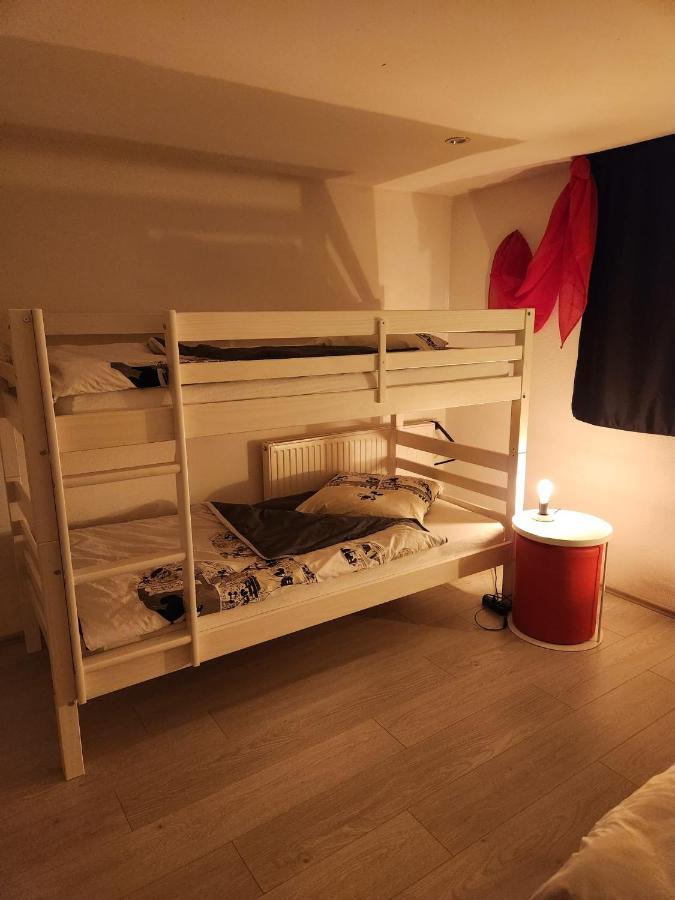 Appartement Moderne Avec Terrasse Et Piscine A Chatel Sur Bex ภายนอก รูปภาพ